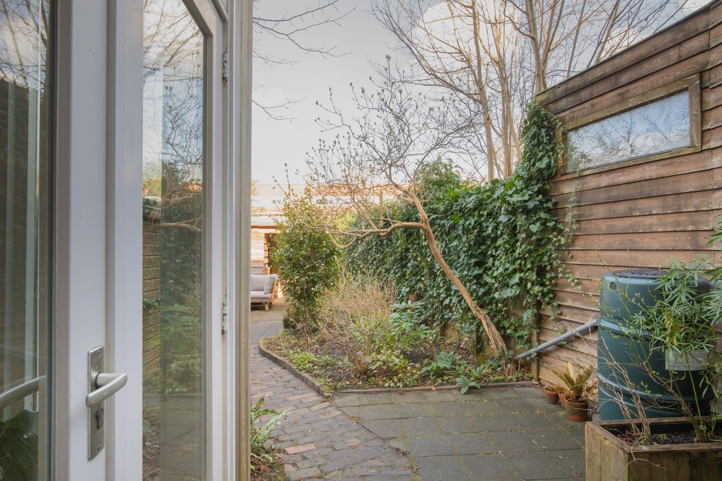 Photo 29 of Nassaustraat 5