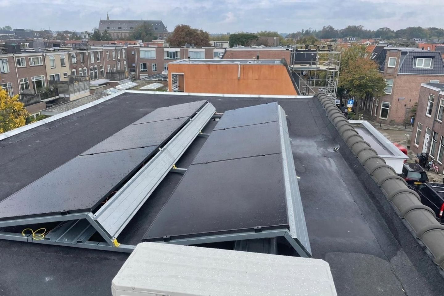 Fully Renovated Upper Apartment with Energy Label A+ in Haarlem-Noord — 20