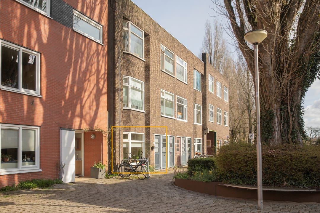 Photo 41 of Nassaustraat 5