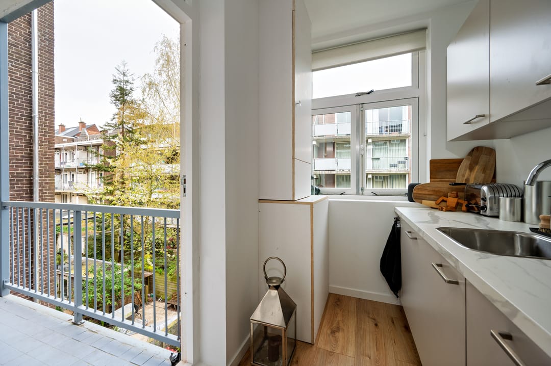 Photo 7 of Derde Schinkelstraat 20-2L