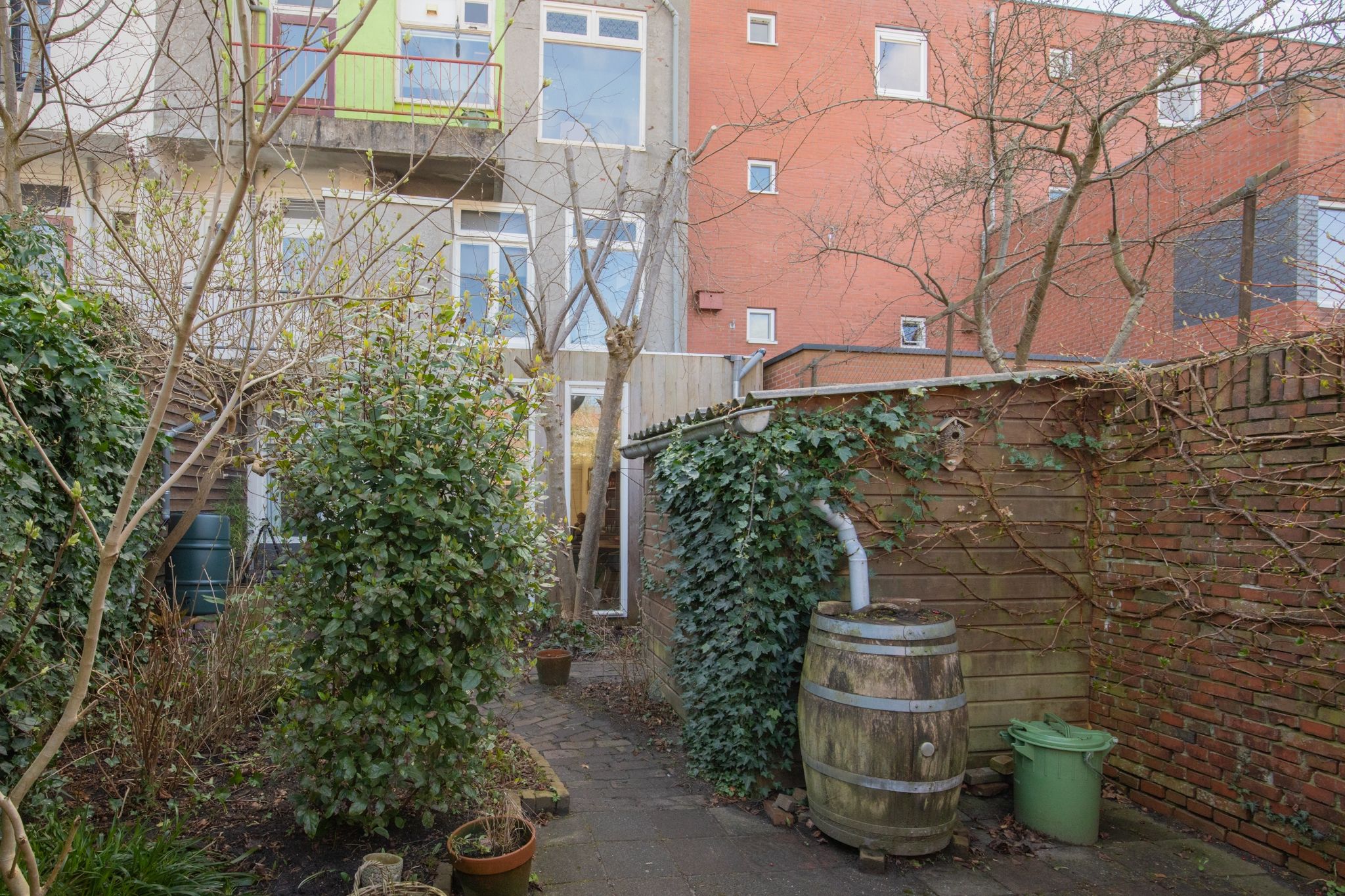 Photo 39 of Nassaustraat 5