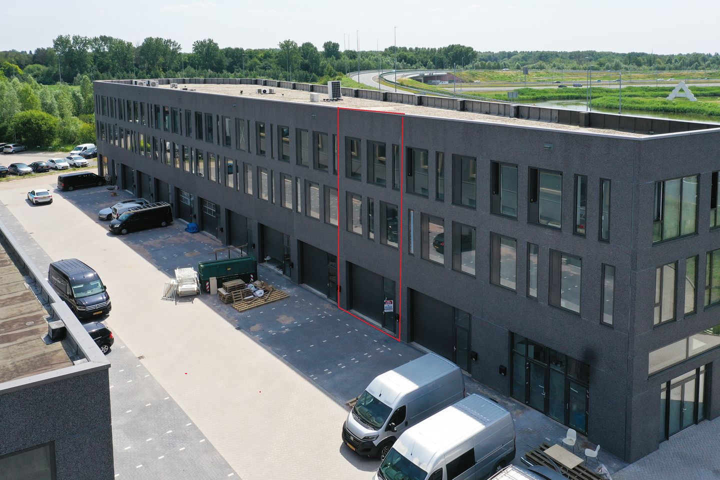 View photo 3 of Transistorstraat 65-C