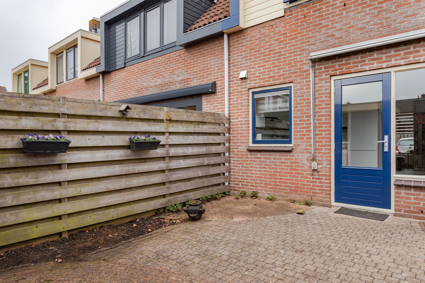 Spacious Corner Home with Sunny Southeast Garden in Quiet Zwaag Location — 34