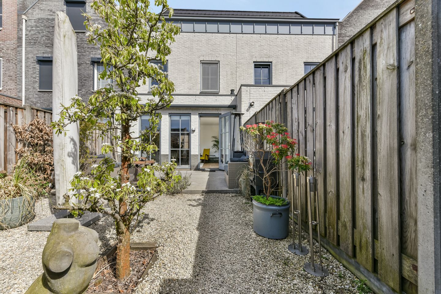 Foto 35 van Scharwoudestraat 21