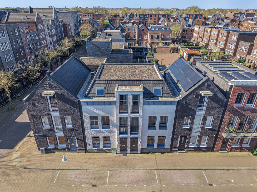 Foto 8 van Scharwoudestraat 21