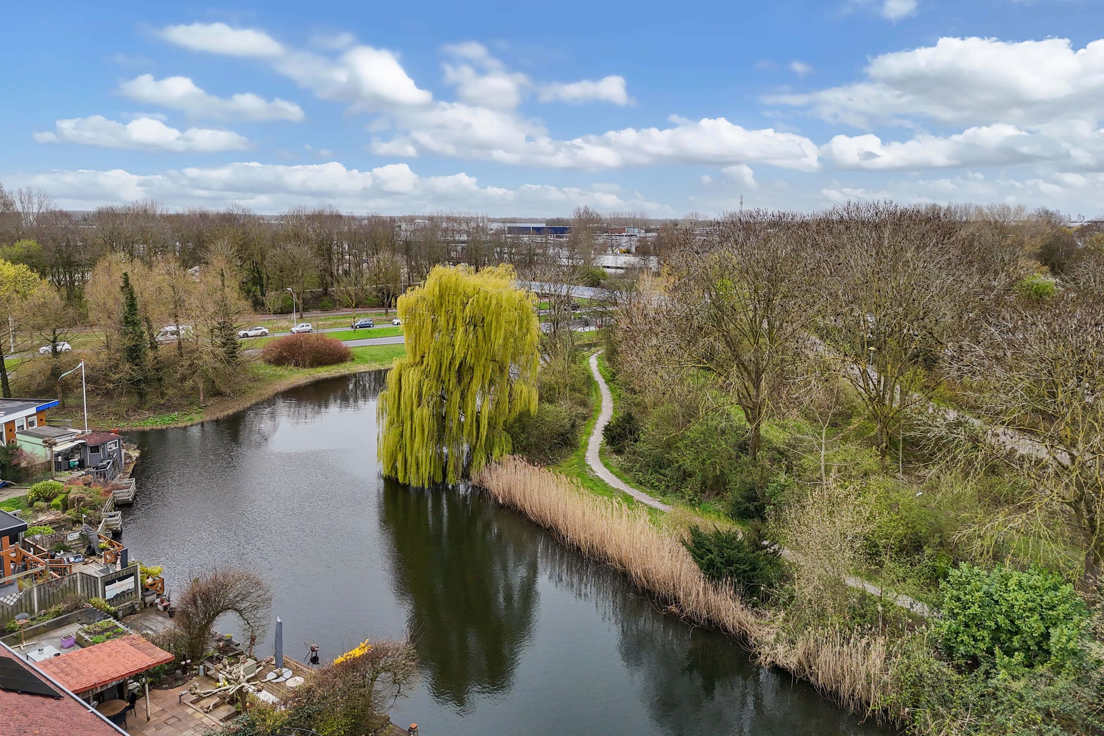 Photo 3 of Jol 11 30