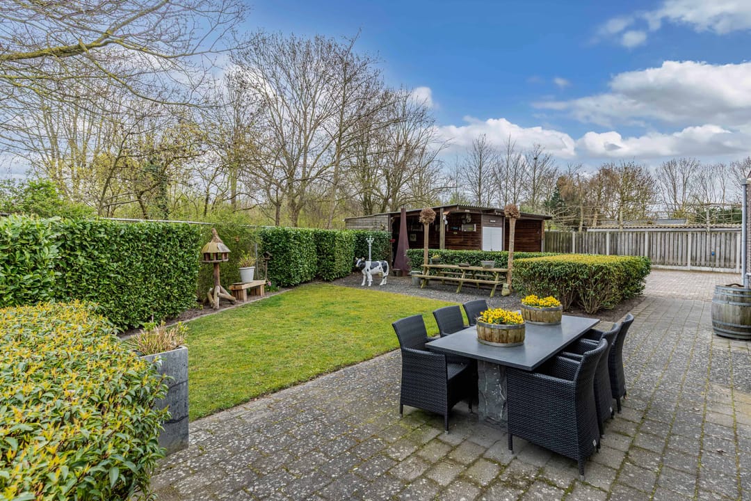 Photo 52 of Jol 11 30