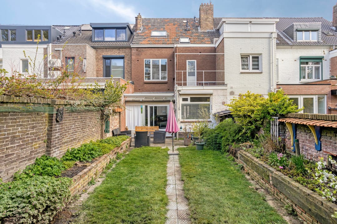 Photo 41 of Brandenburgerweg 12