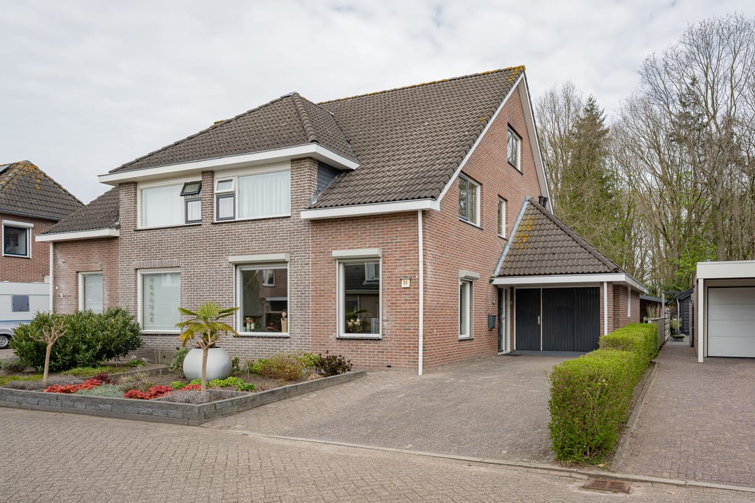 Photo 2 of Dopheide 20