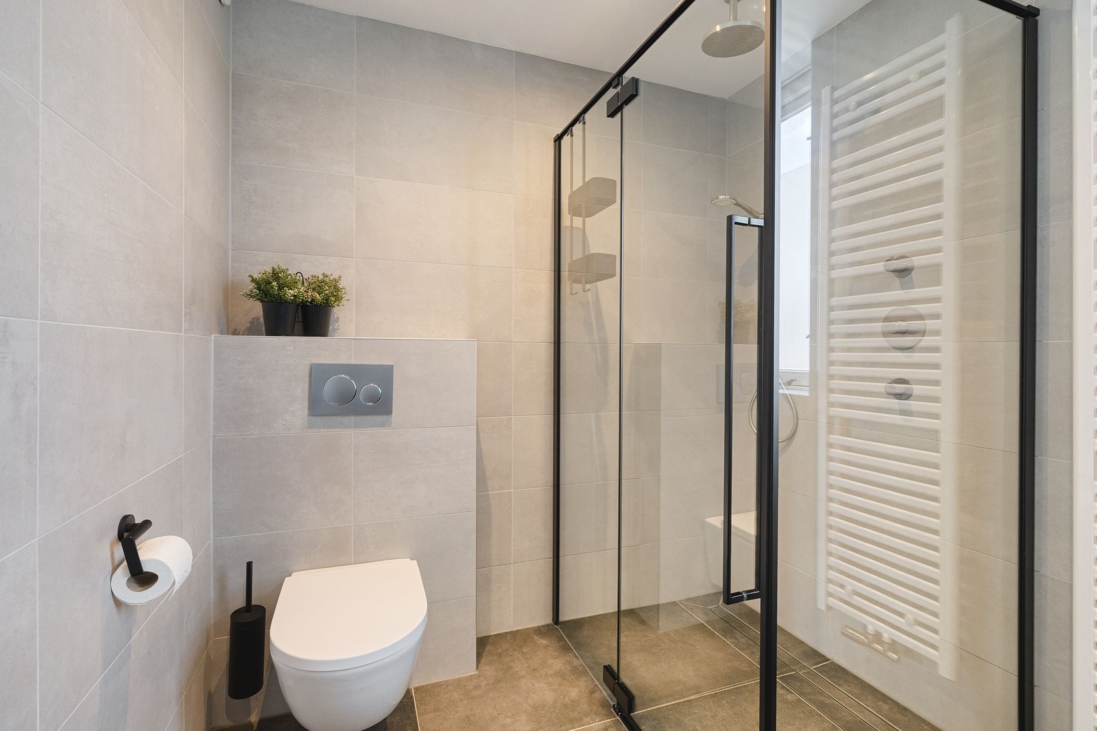 Spacious Semi-Detached Family Home in Popular Oud-Brouwhuis with Garden House — 25