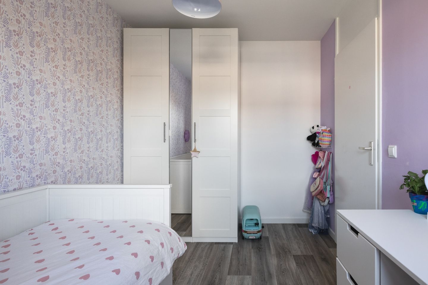 Spacious Semi-Detached Family Home in Popular Oud-Brouwhuis with Garden House — 23