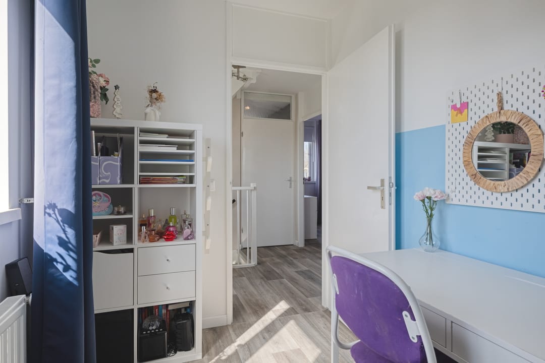 Spacious Semi-Detached Family Home in Popular Oud-Brouwhuis with Garden House — 30