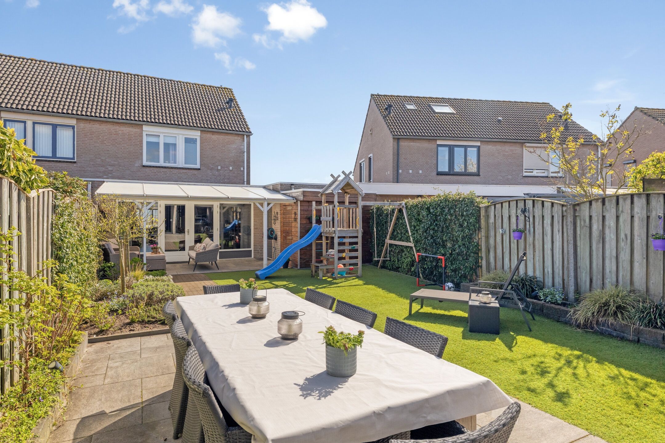 Spacious Semi-Detached Family Home in Popular Oud-Brouwhuis with Garden House — 46
