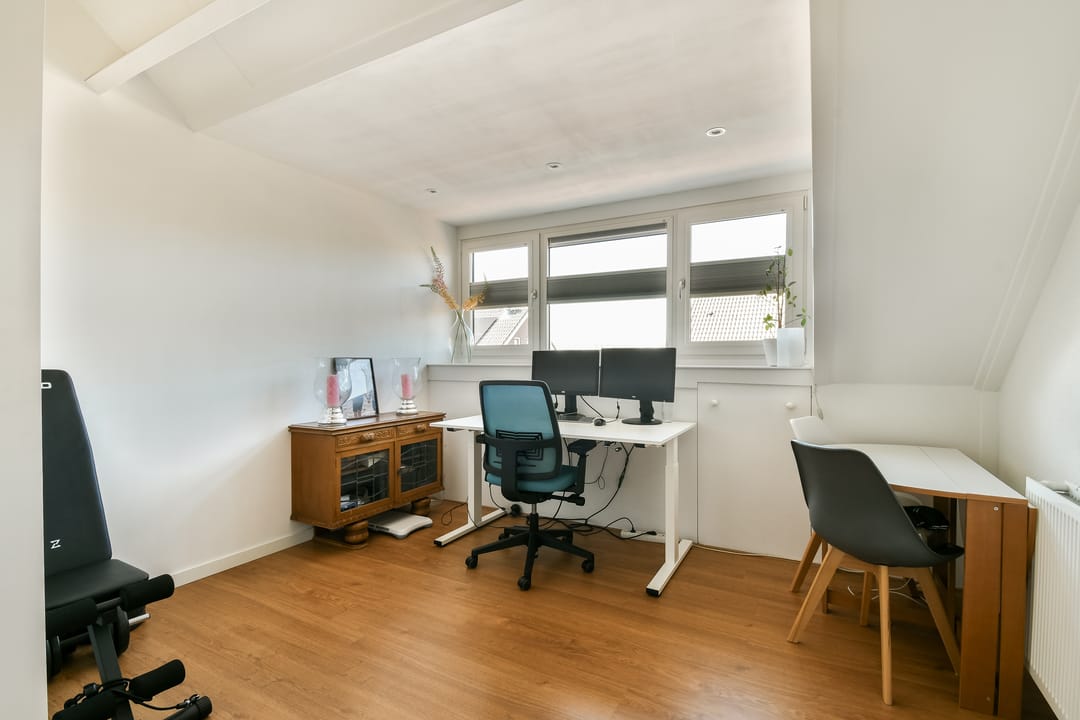 Spacious semi-detached family home with 5 bedrooms near dunes and beach in Zandvoort — 26
