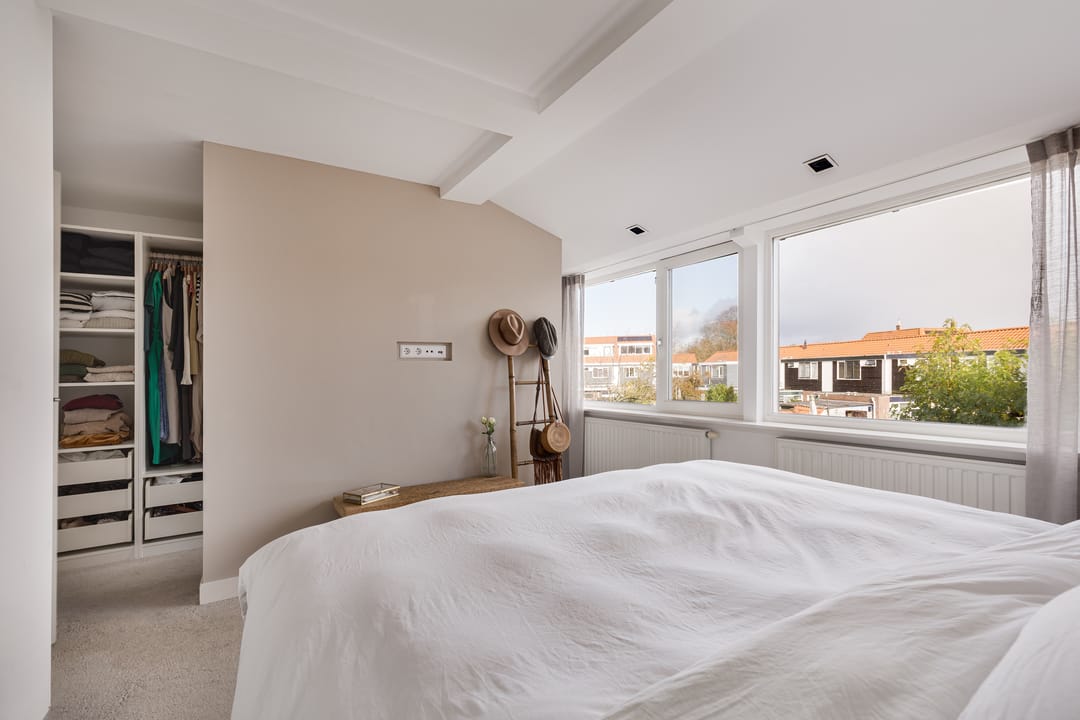 Charming semi-detached home with modern amenities in Haarlem — 17