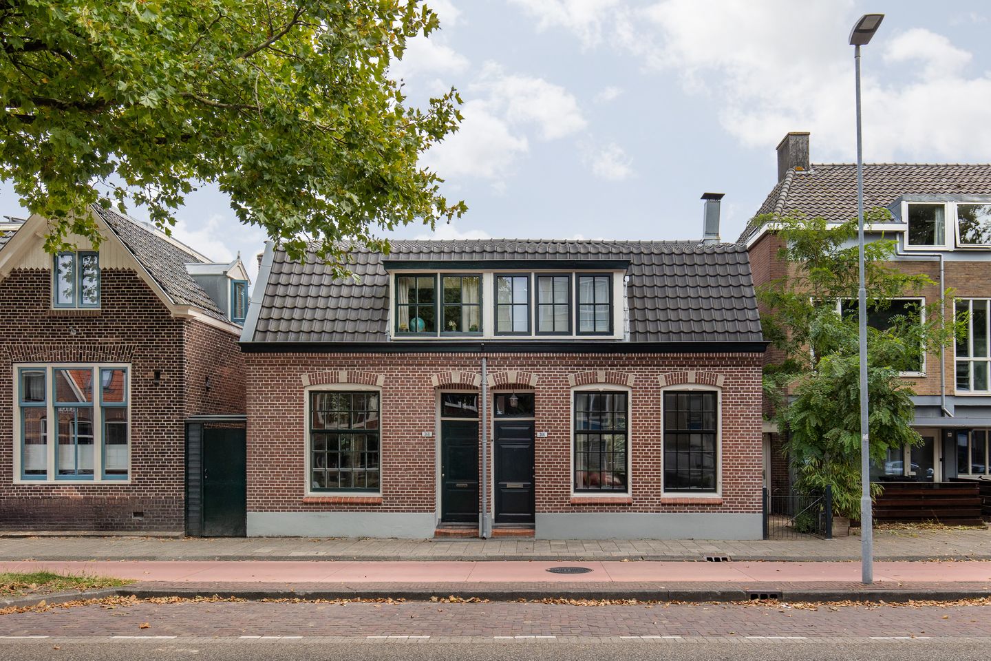 Charming semi-detached home with modern amenities in Haarlem — 25