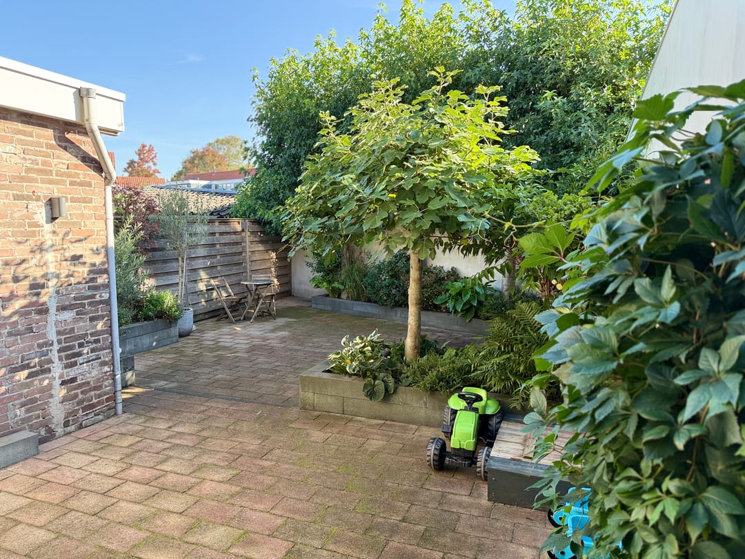 Charming semi-detached home with modern amenities in Haarlem — 28
