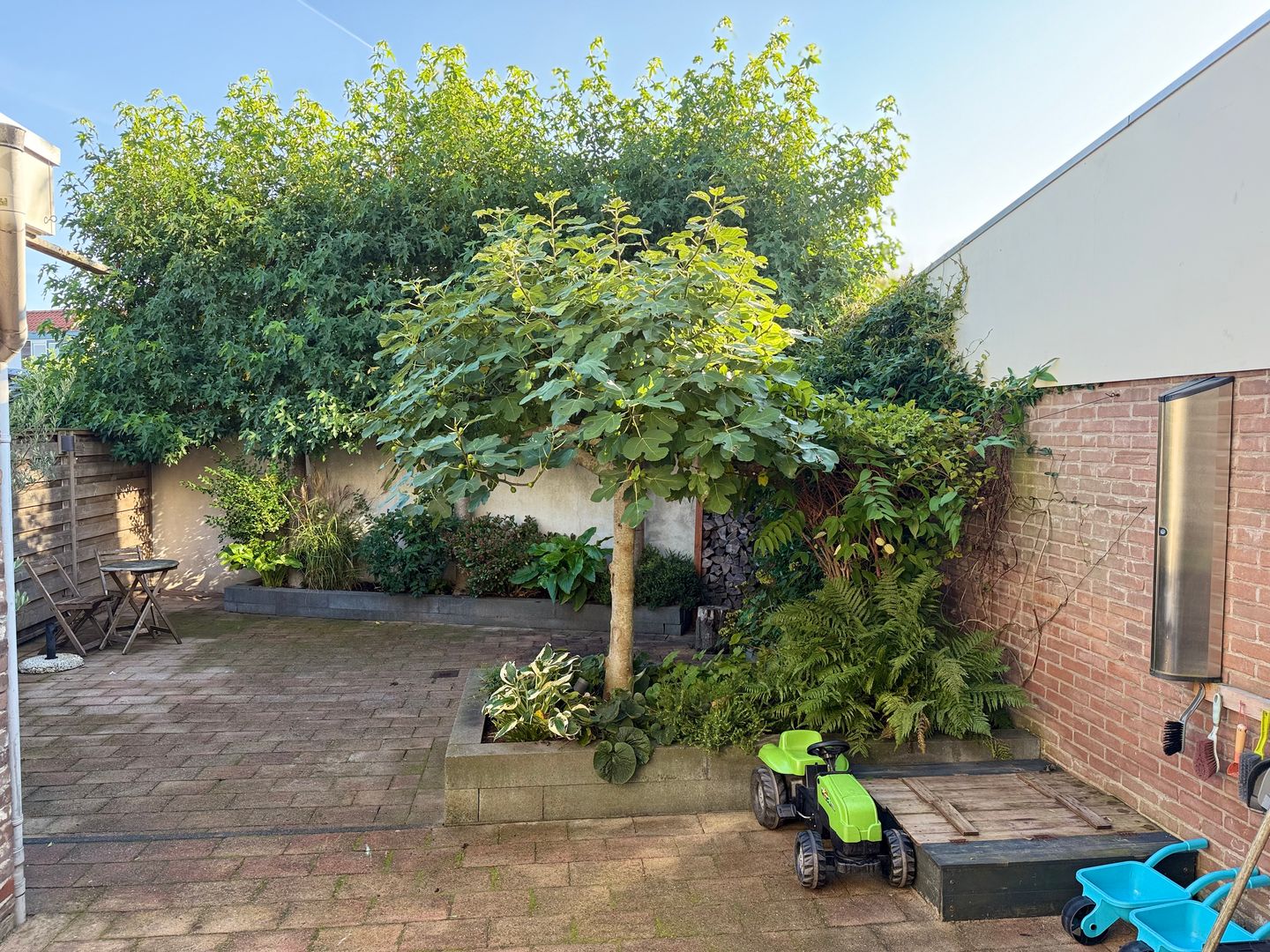 Charming semi-detached home with modern amenities in Haarlem — 35