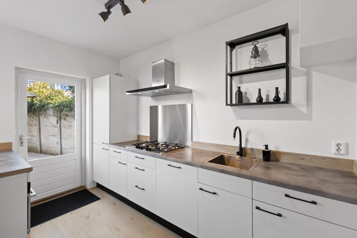 Photo 3 of Torenstraat 54