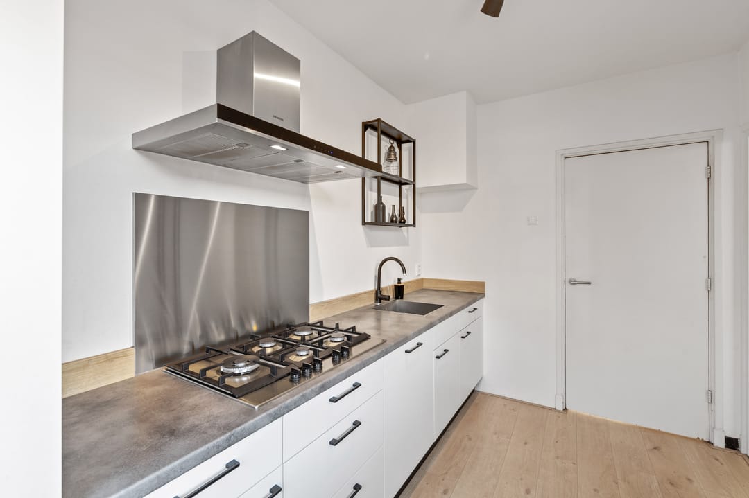 Photo 13 of Torenstraat 54