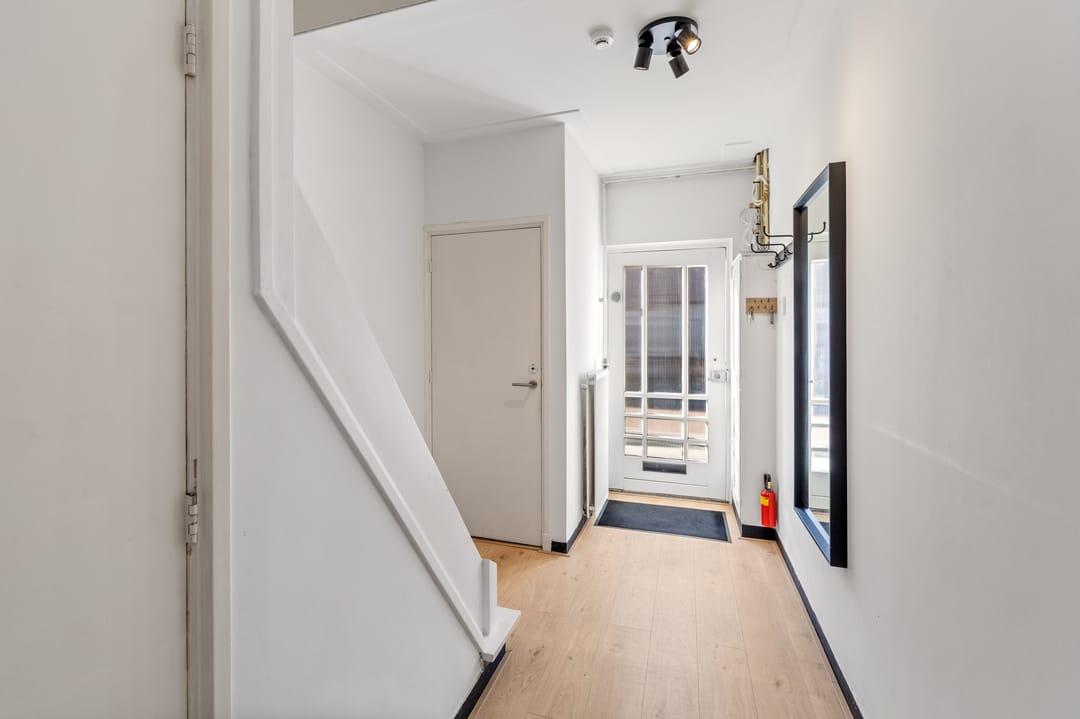 Photo 16 of Torenstraat 54
