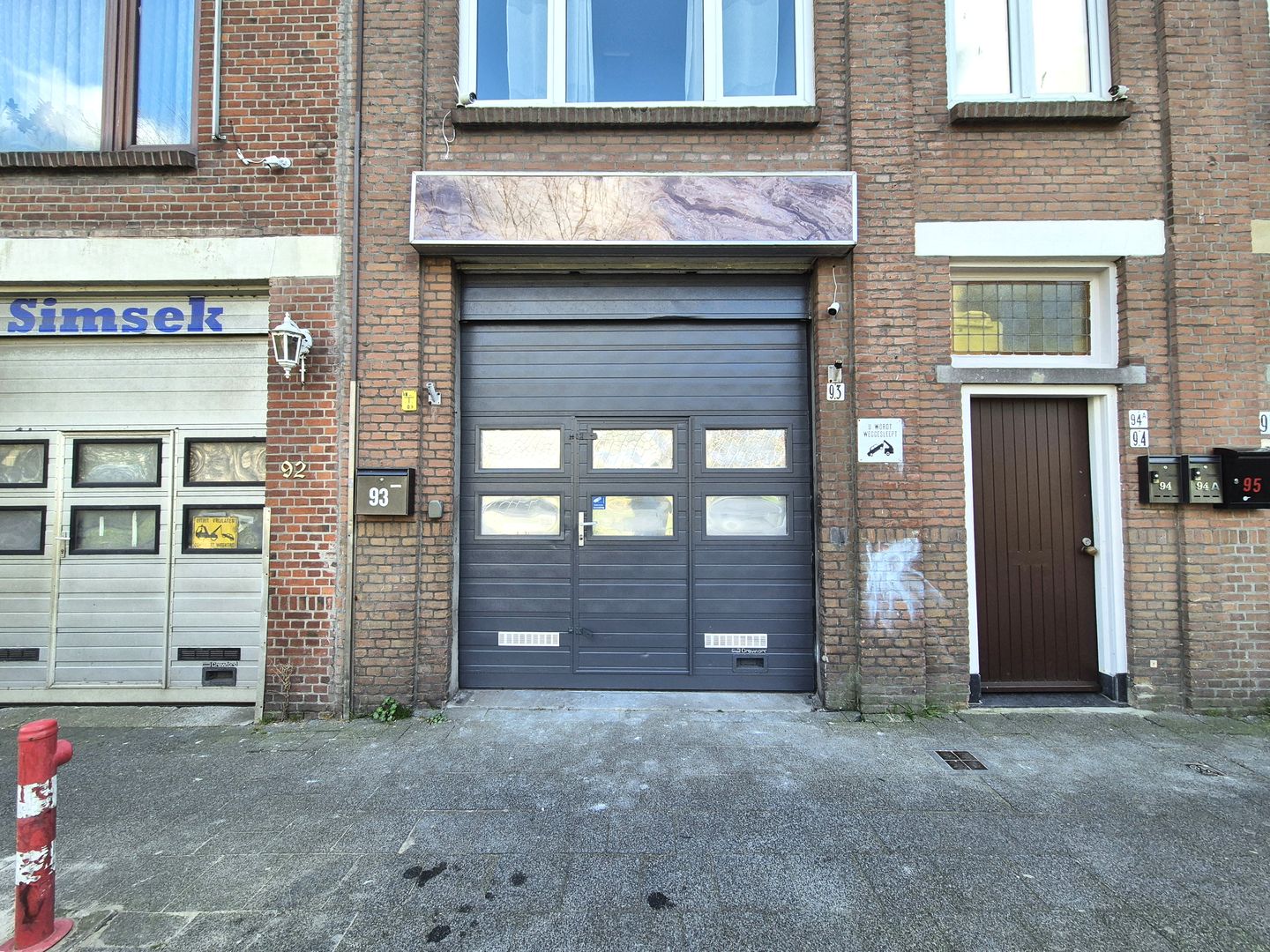 Bekijk foto 2 van Laakkade 93