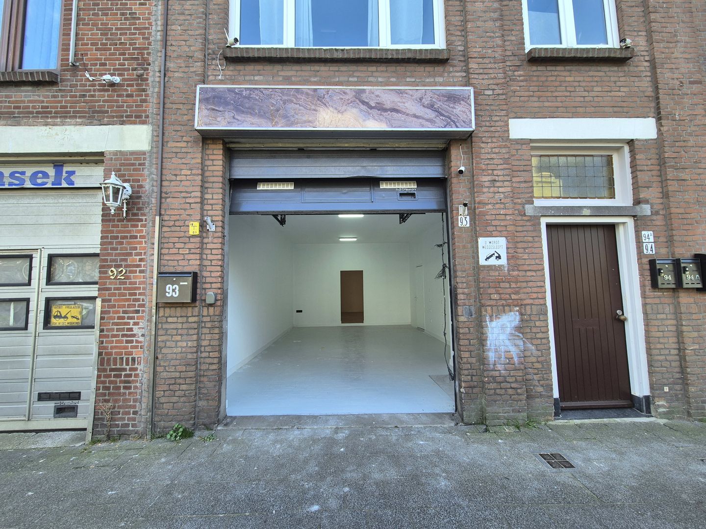 Bekijk foto 3 van Laakkade 93