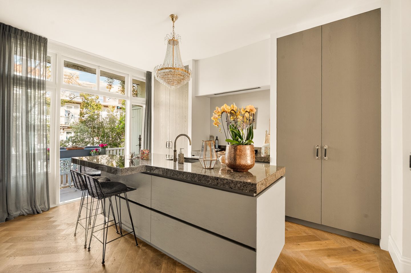 Foto 14 van Admiraal De Ruijterweg 125-1