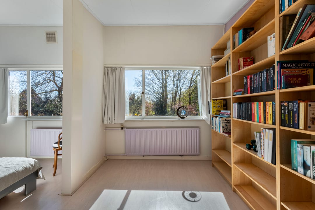 Stately Monumental Villa with Royal Garden in Drachten — 46