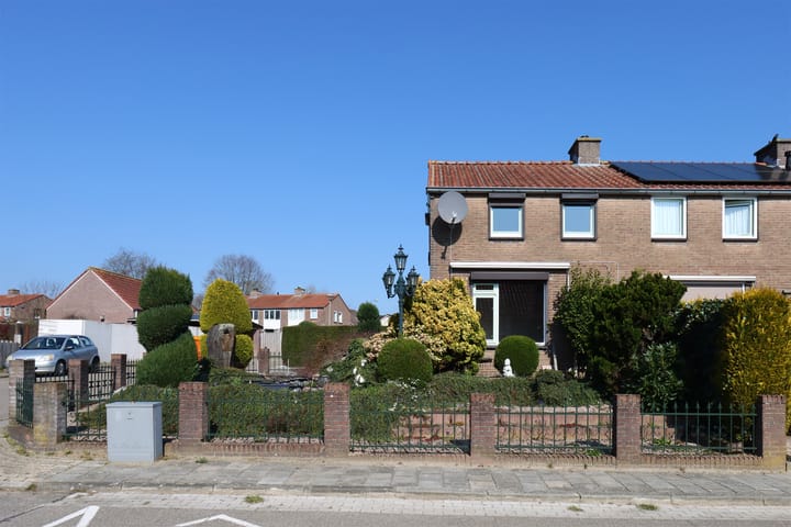 Foto 2 van Secretaris Luijbenstraat 4