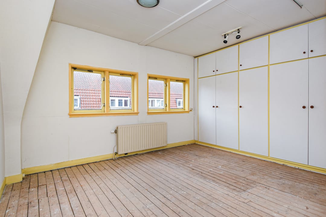 Photo 17 of Prins Hendrikstraat 9