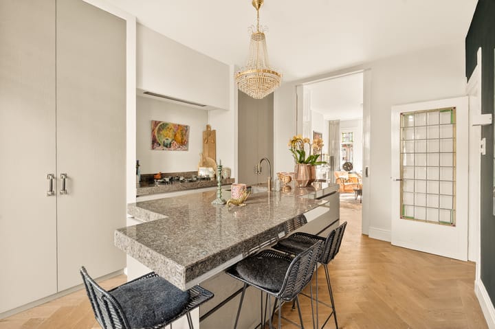 Foto 2 van Admiraal De Ruijterweg 125-1