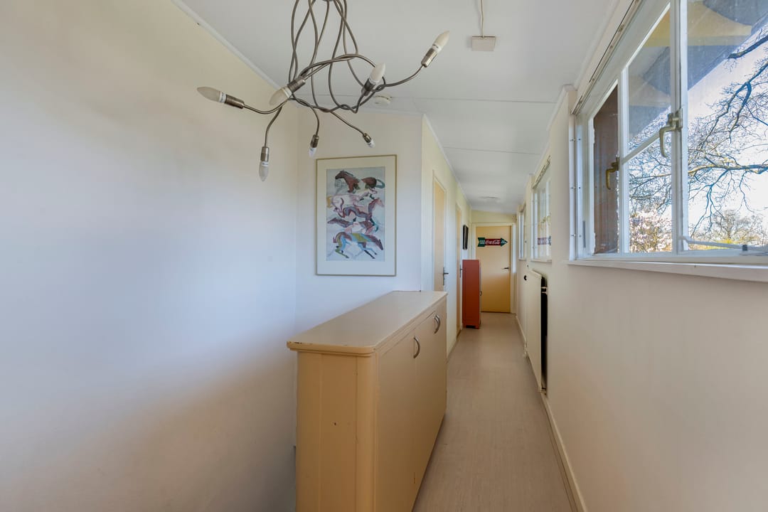 Stately Monumental Villa with Royal Garden in Drachten — 28