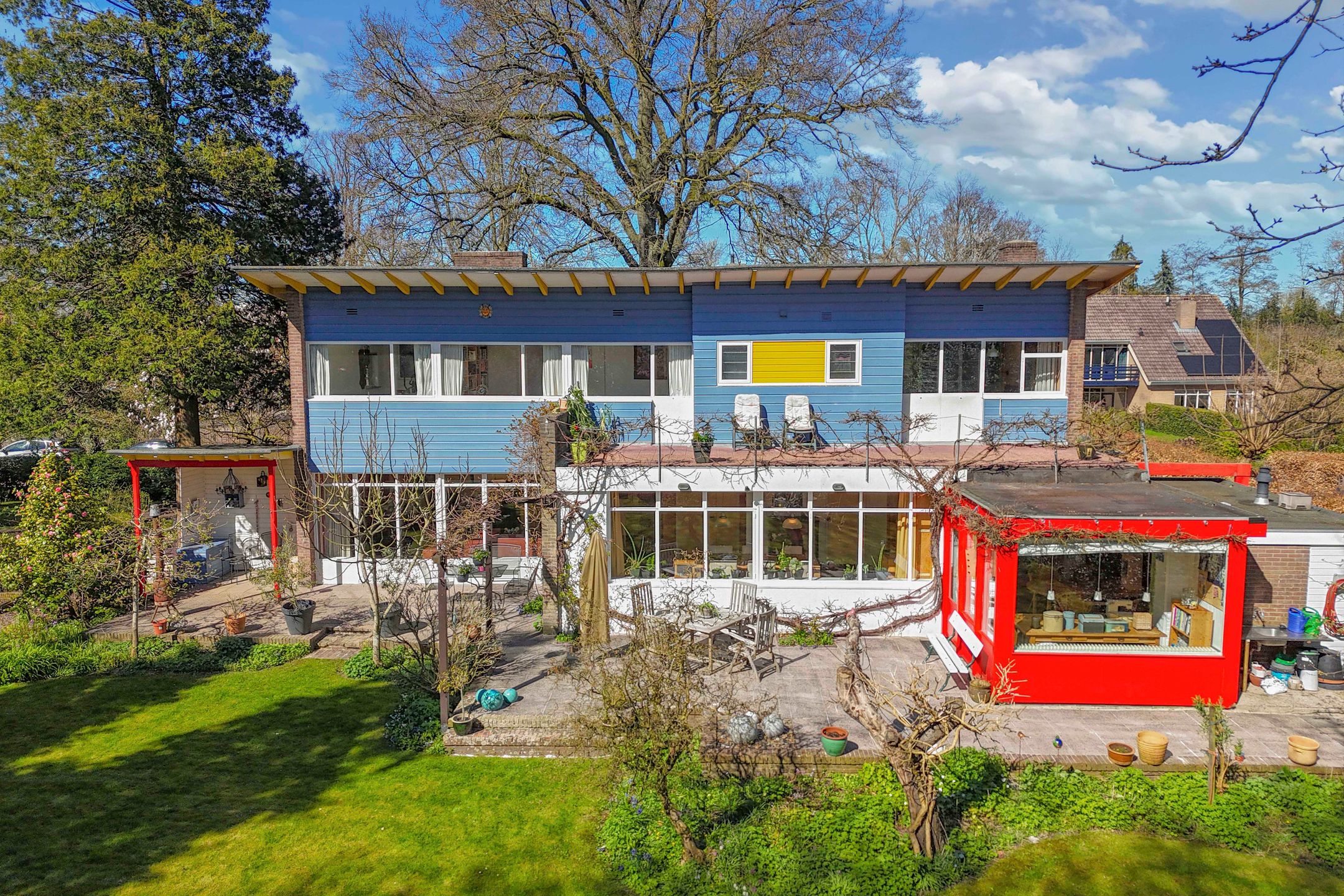 Stately Monumental Villa with Royal Garden in Drachten — 48