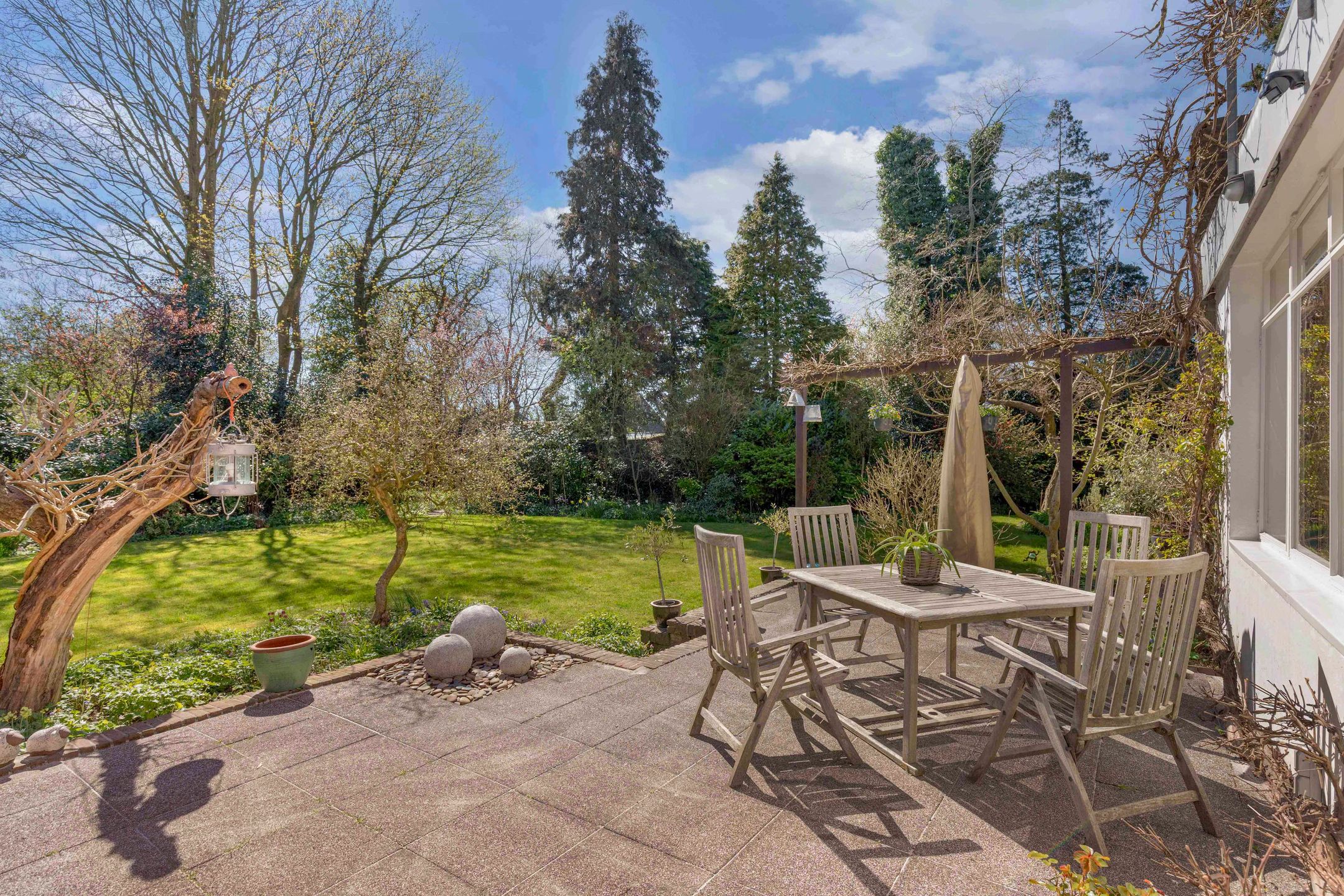 Stately Monumental Villa with Royal Garden in Drachten — 51