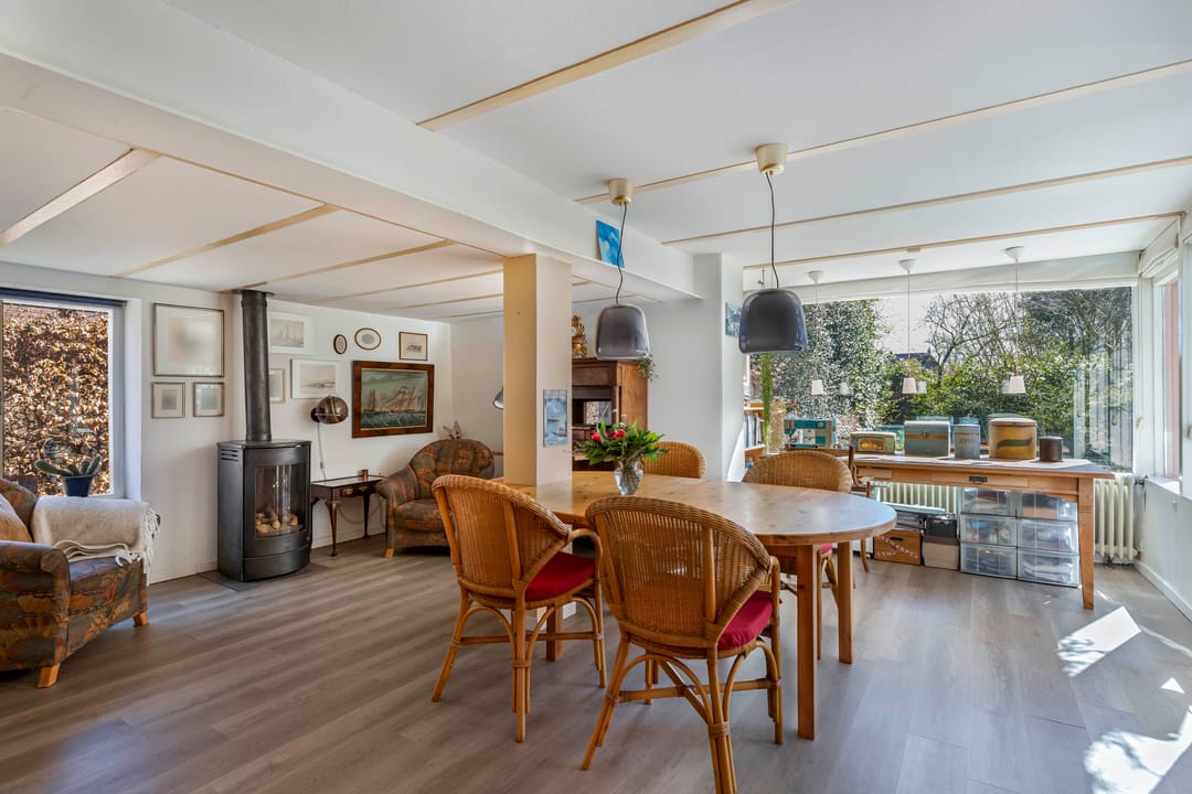 Stately Monumental Villa with Royal Garden in Drachten — 22