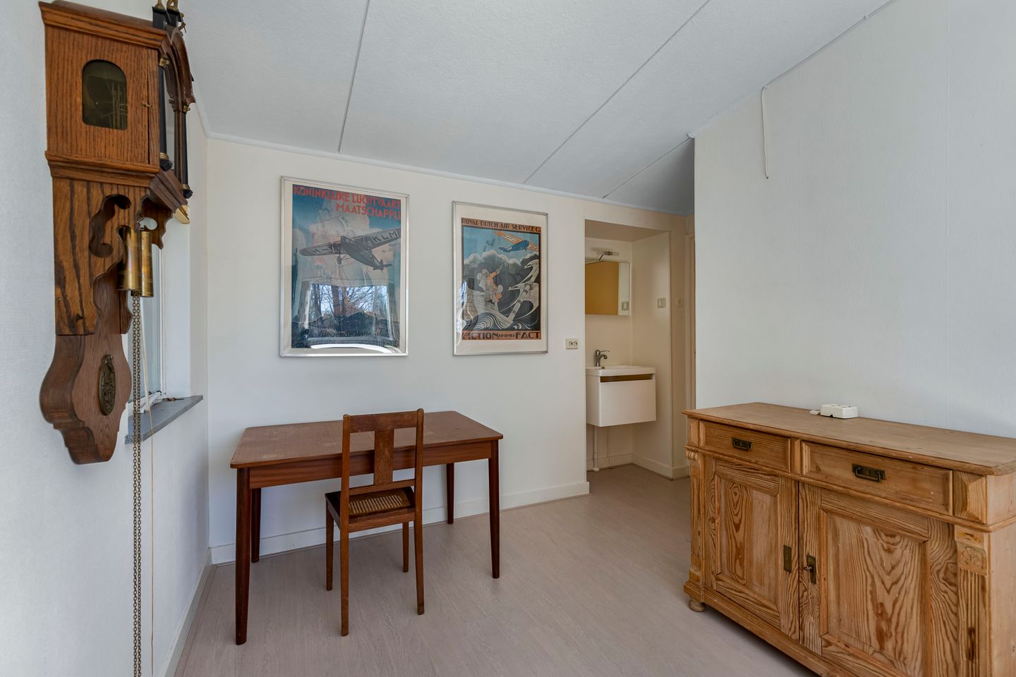 Stately Monumental Villa with Royal Garden in Drachten — 40