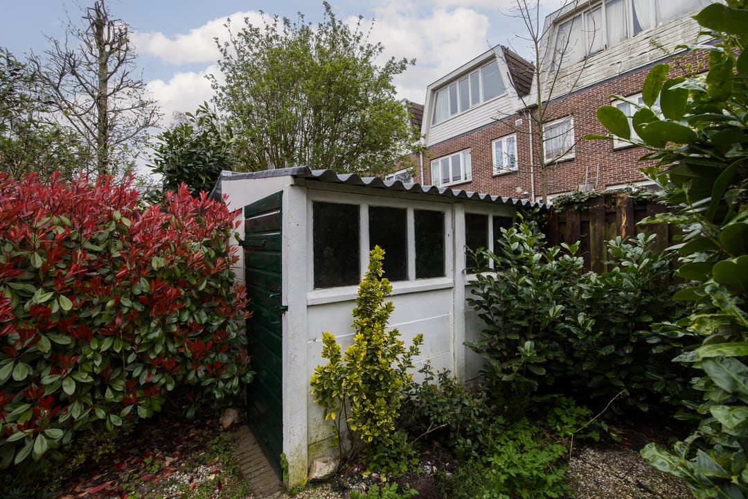 Spacious terraced house with sunny south-facing garden in Tuinwijk — 8
