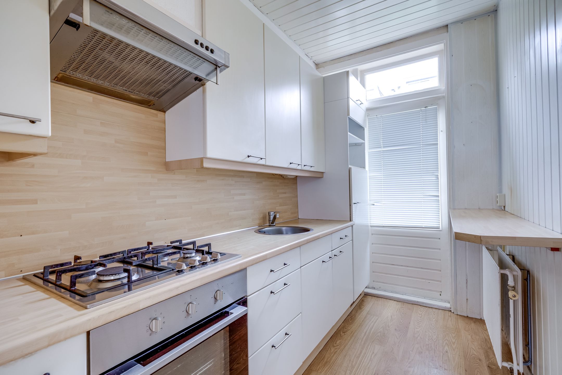 Spacious terraced house with sunny south-facing garden in Tuinwijk — 9
