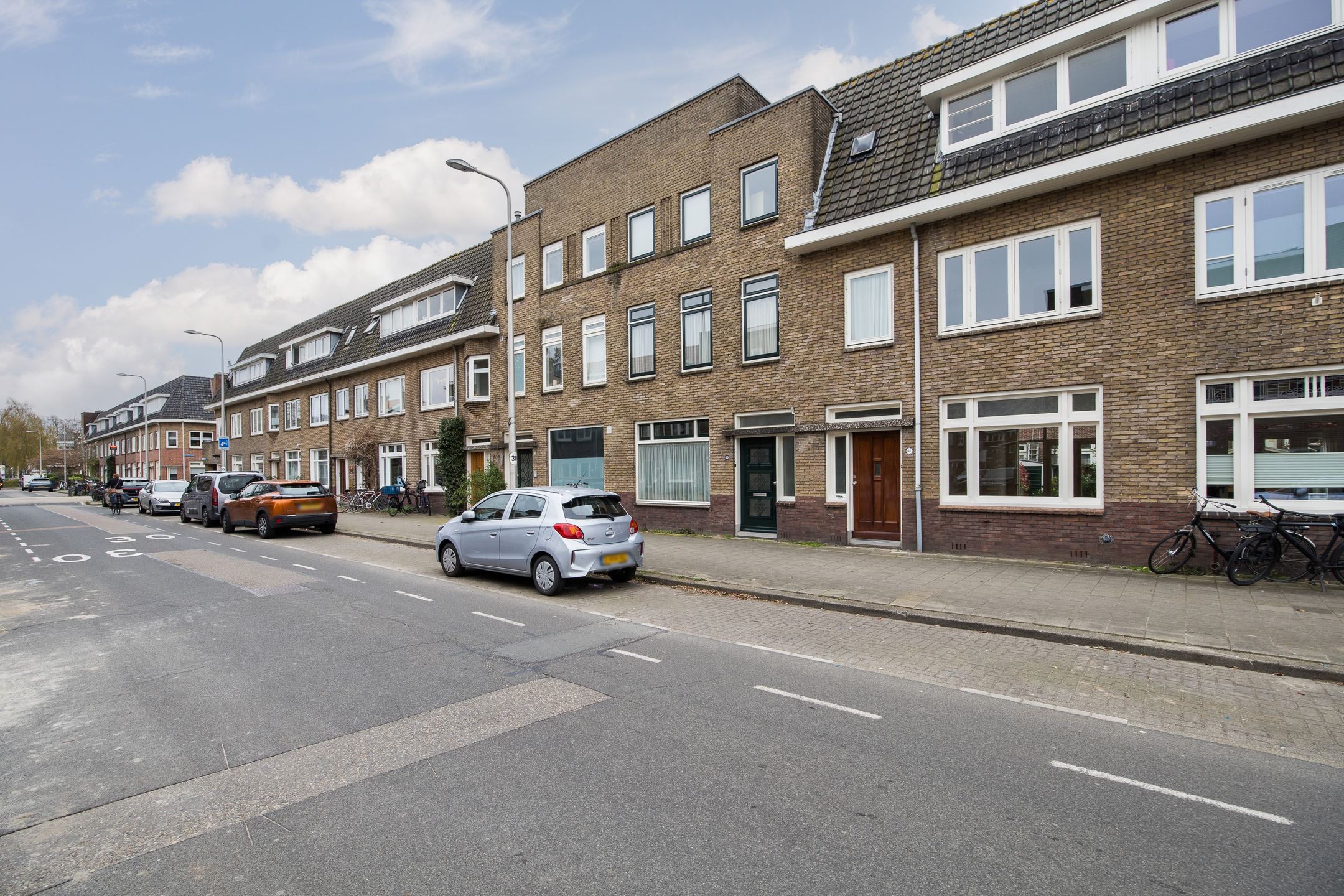 Spacious terraced house with sunny south-facing garden in Tuinwijk — 33
