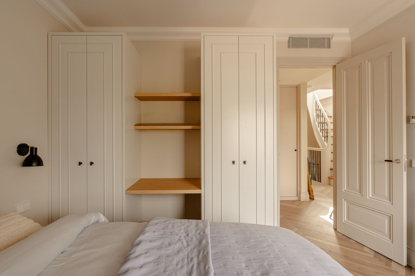 Photo 40 of Koninginneweg 41-2