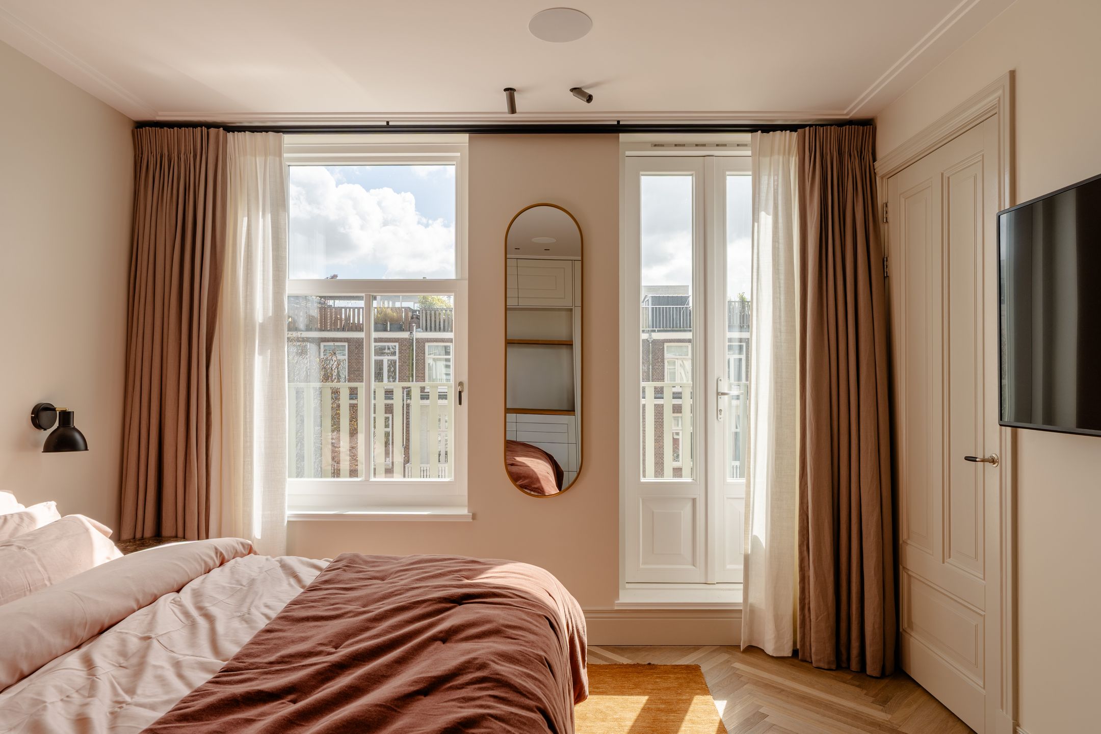 Photo 36 of Koninginneweg 41-2