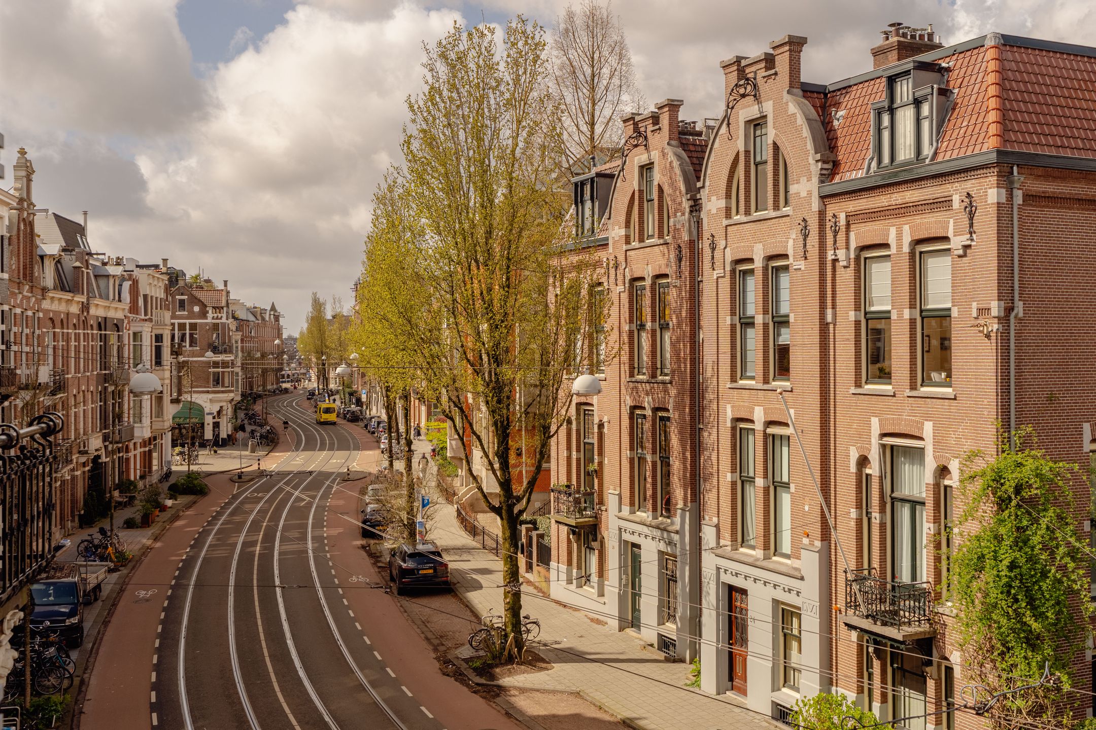 Photo 15 of Koninginneweg 41-2