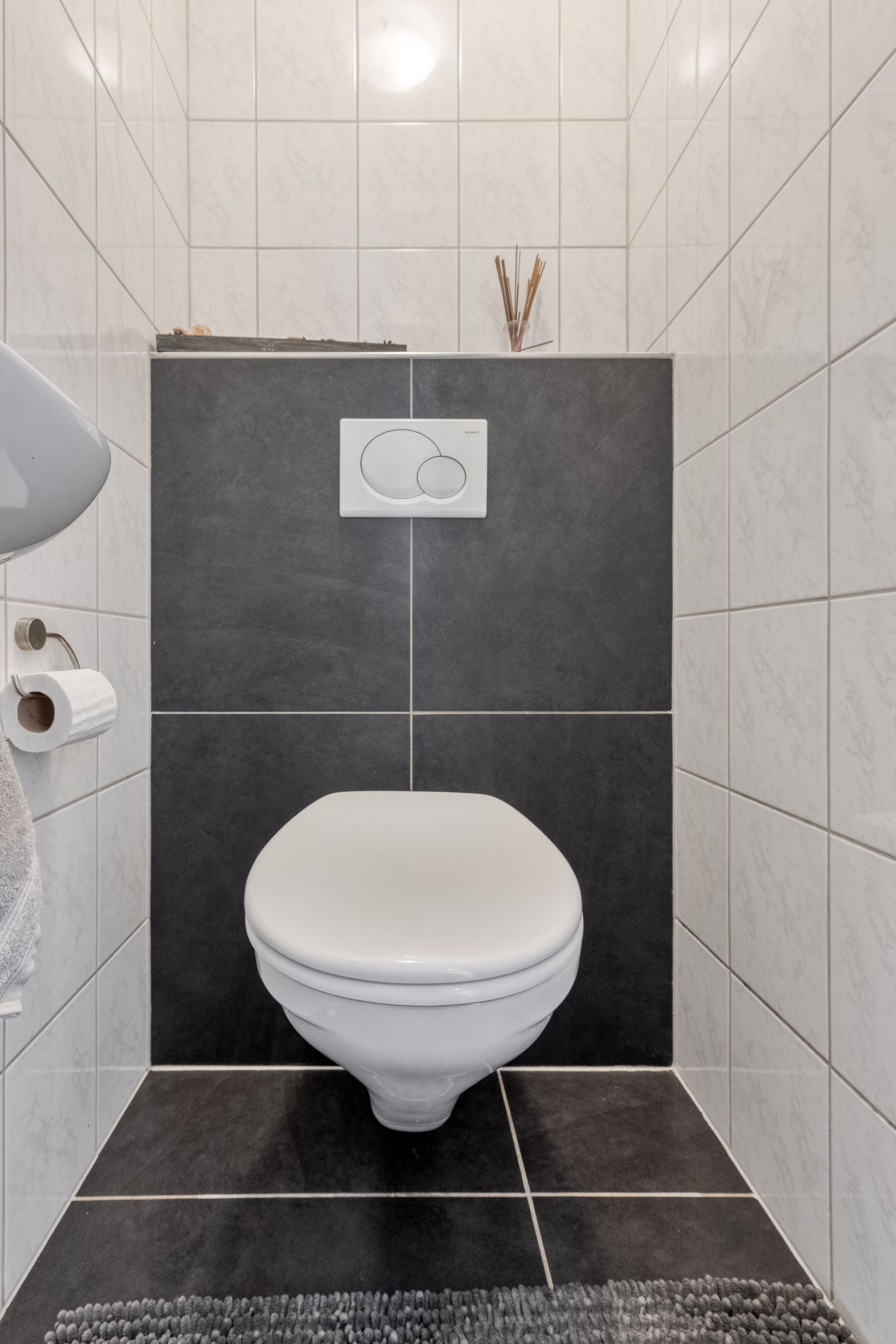 Photo 6 of Binnenhof 19