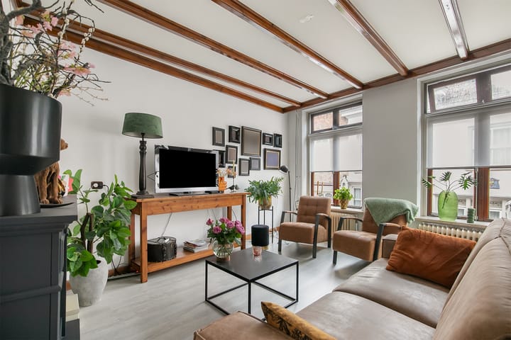 Tussenwoning te koop: Hamstraat 16, Grave