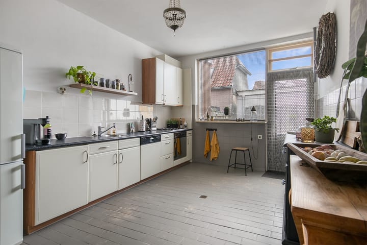Tussenwoning te koop: Hamstraat 16, Grave