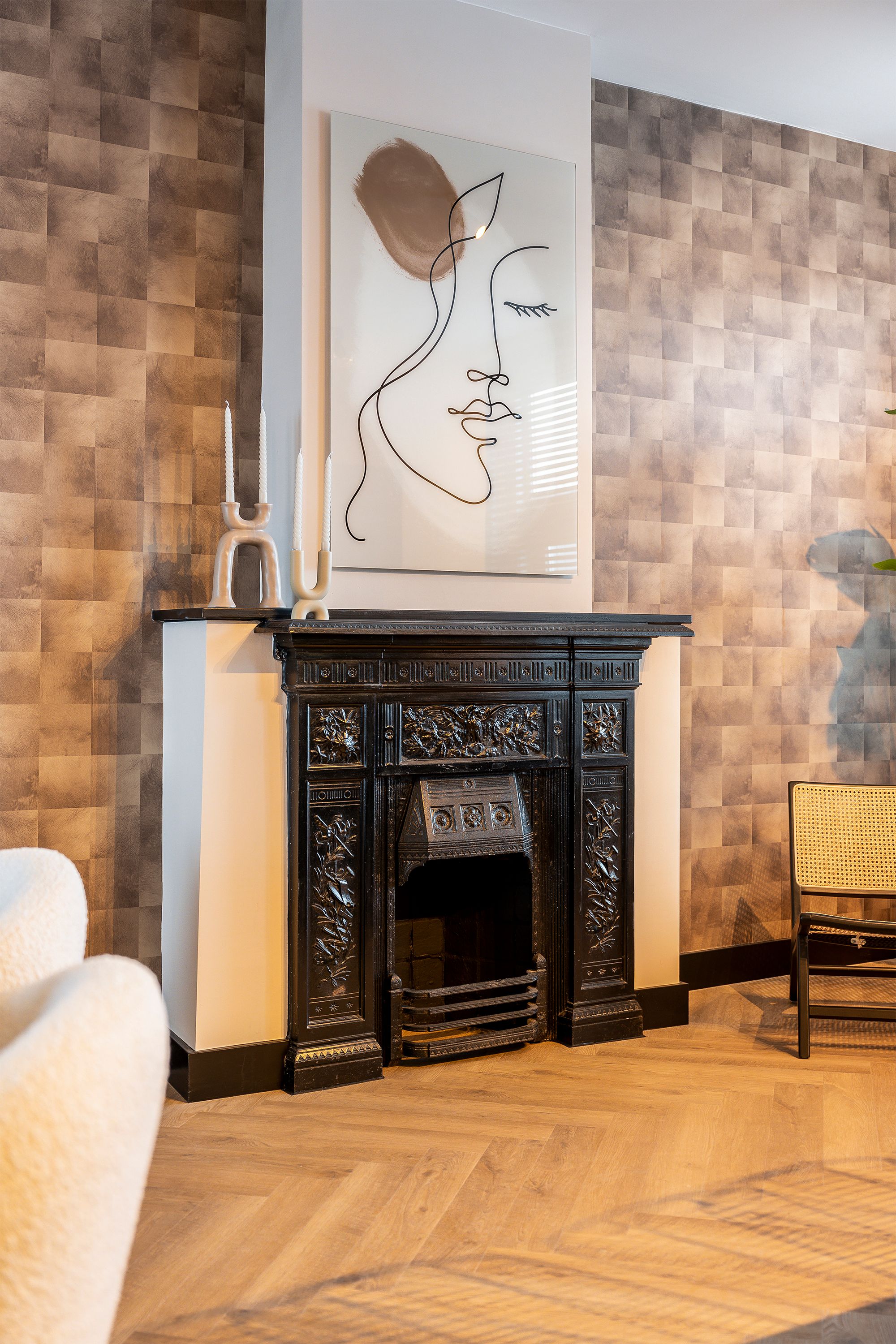 Fully Renovated 4-Bedroom Upper Apartment in Historic Maassluis Harbor Area — 12