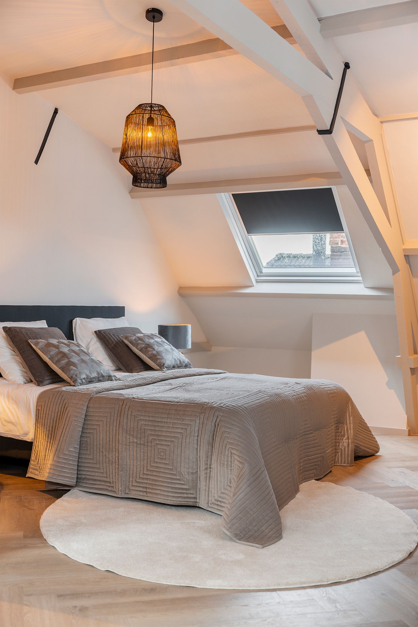 Fully Renovated 4-Bedroom Upper Apartment in Historic Maassluis Harbor Area — 35
