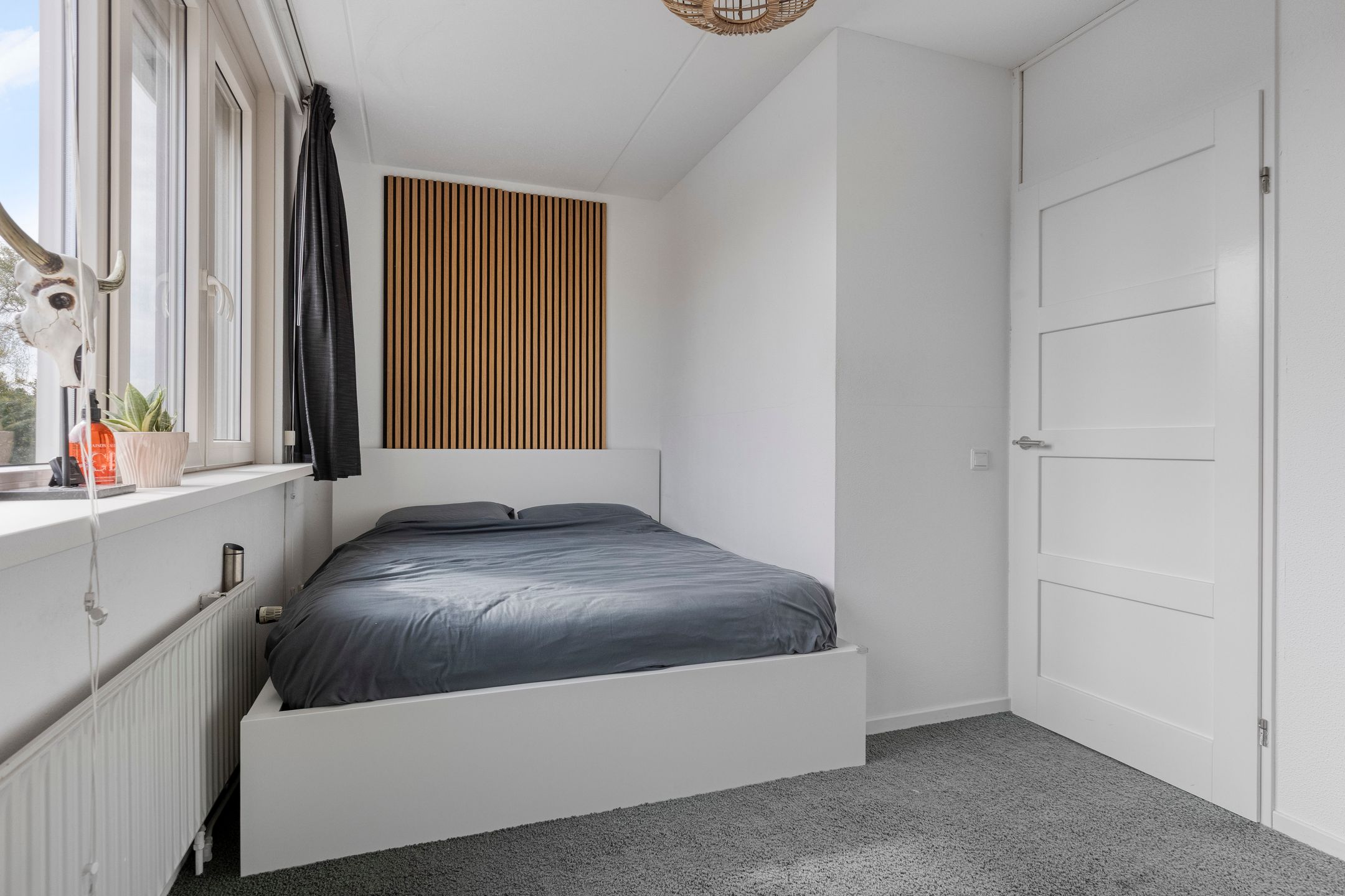 Move-in ready terraced house with luxury attic, covered terrace and waterfront location — 15