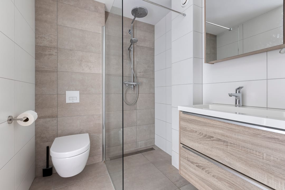 Move-in ready terraced house with luxury attic, covered terrace and waterfront location — 17